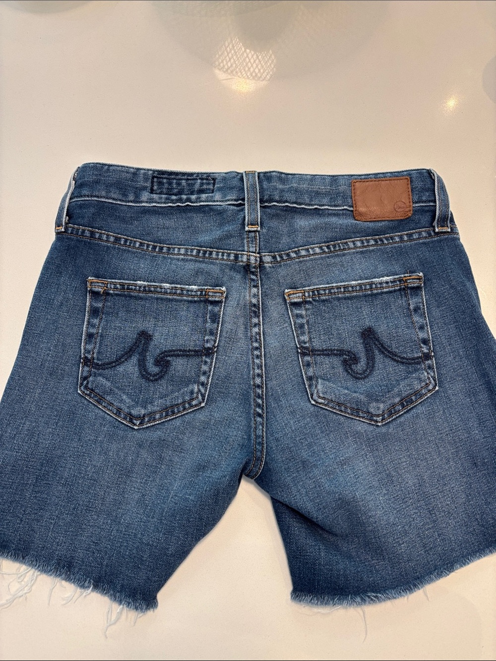 AG JEANS BECKE JEAN SHORT